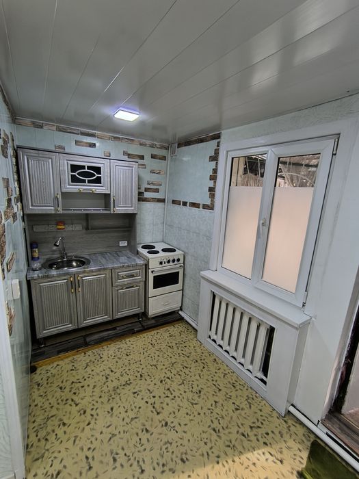 Спутник 9.  2х ком квартиру. Ремонт огород въезд для авто. Не торец