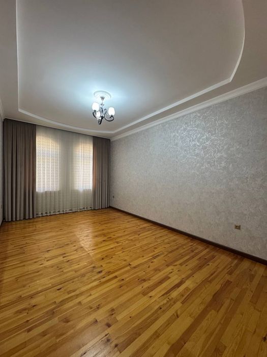 Ибн Сино строй март савдо маркази рўпарасидаги махаллада