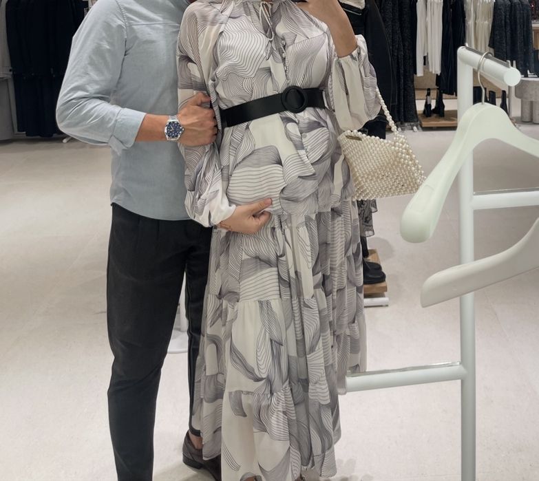 Красивые нарядные платья, двойка