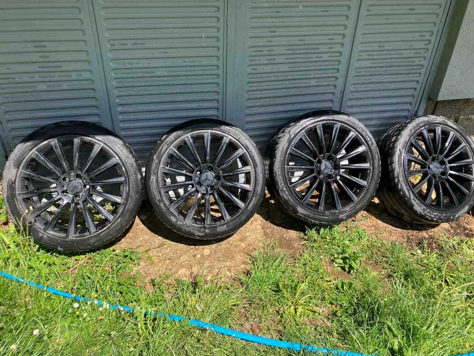 Гуми с джанти 19 спорт пакет AMG от Mercedes CLS