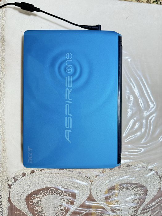 Продам нетбук ACER D257 состояние идеально