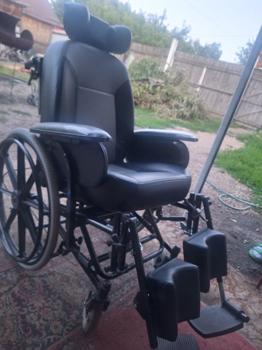 Продам кресло коляску