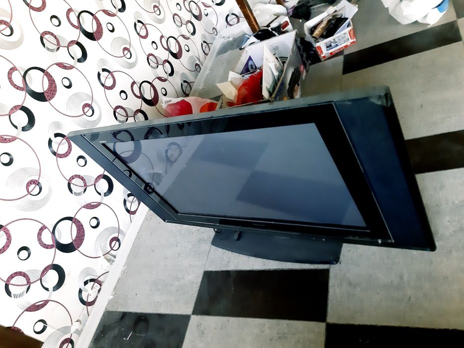 Televizor sotiladi xolati ajoyib