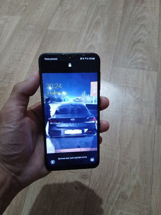 Телефон А10 Галакси