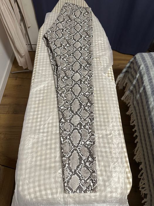 H&M клинове - Snake Skin