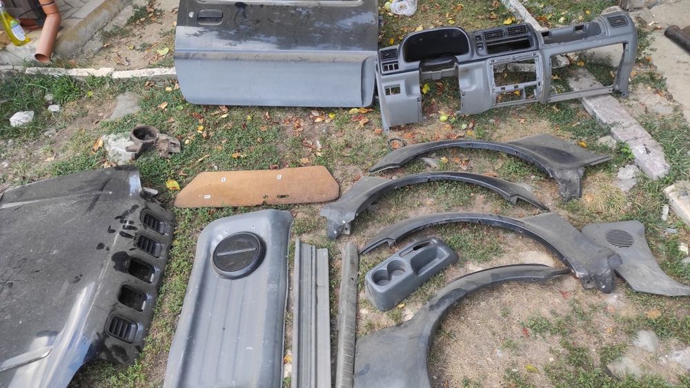 Suzuki jimny на части