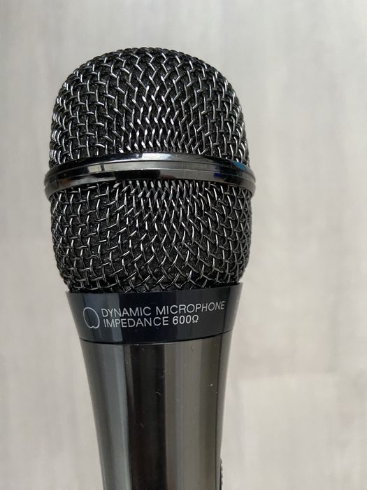 Микрофон проводной LG