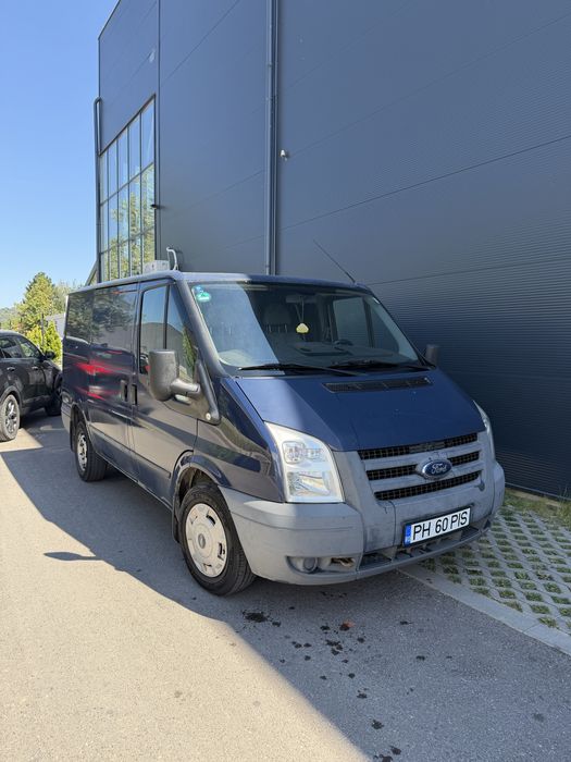 Ford Transit 2011 Diesel 2.2 TDCI Carlinga