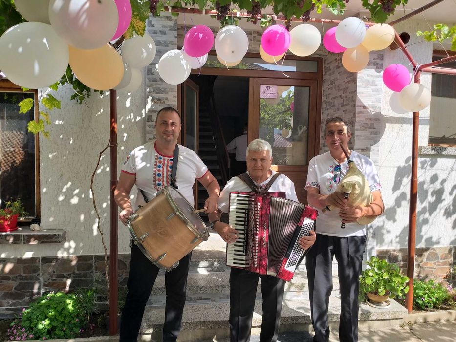 Mузика на живо - DJ-mix- професионално озвучаване / извеждане на булка