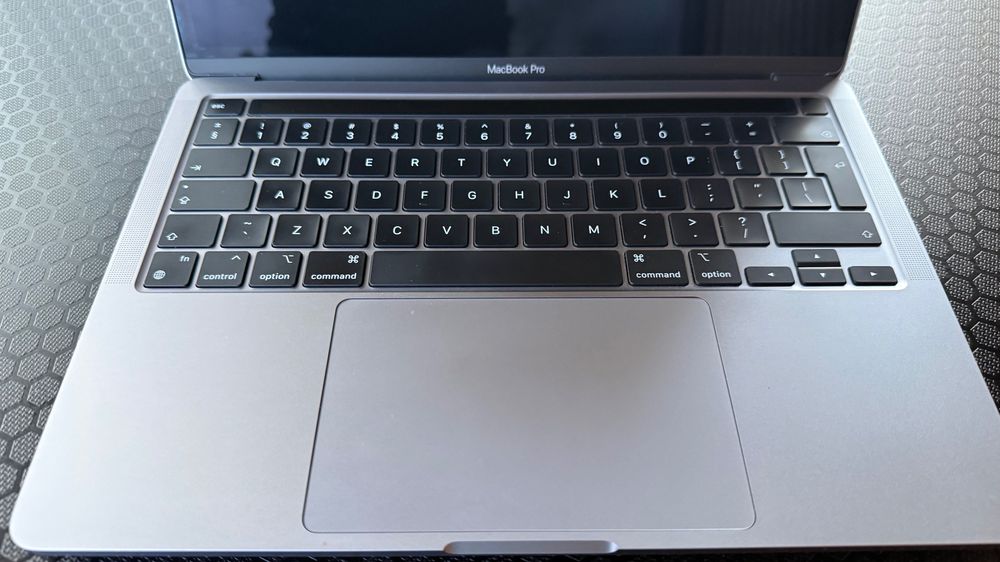 MacBook Pro 13” M2 (2022) Space Gray | 8GB/256GB