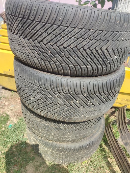 Vând roti BMW  255/35 r18