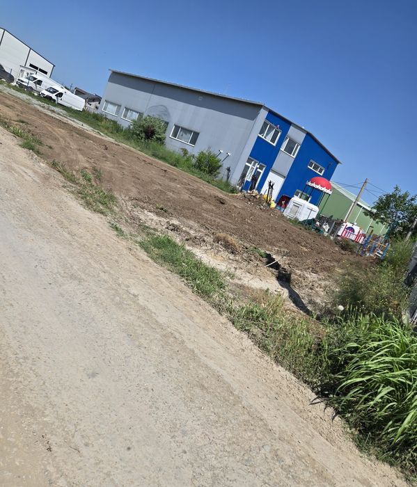 Teren 1000mp+ proiect hala 480mp