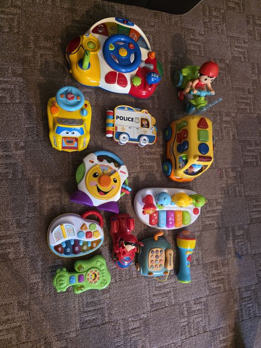 Lot de jucarii muzicale