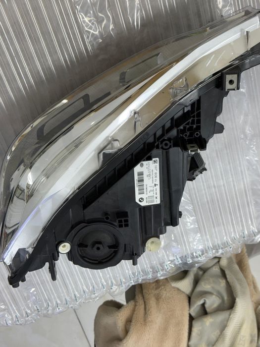 Фара на BMW F30 до рестайлинг