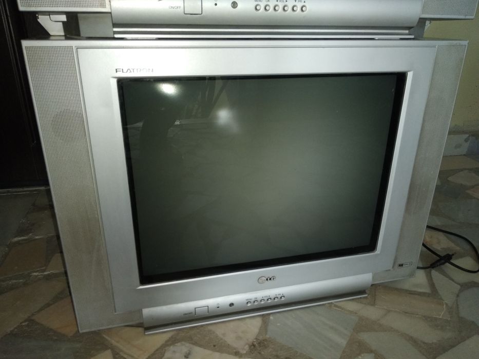 Телевизор LG.21 FA 20.