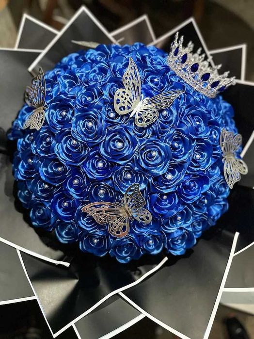 Букет от вечни сатенени рози за всеки повод/празник