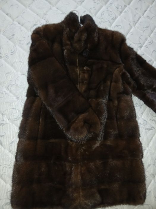 Продам шубу 25000