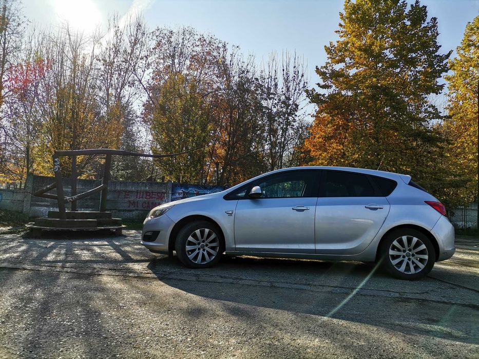 Opel Astra J Hatchback 1.7 CDTI
