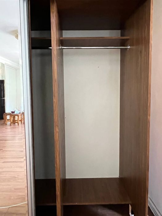 Шкаф для прихожей