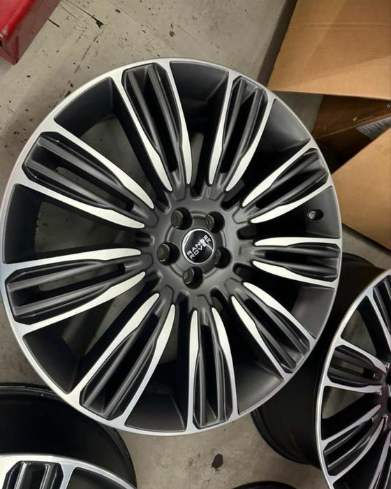 Range Rover джанти 22 цола оригинални