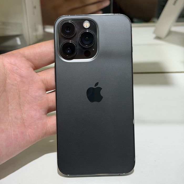 iPhone 15 pro 512 Medina Smart
