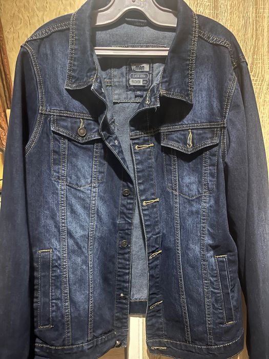 Продавам ново сако