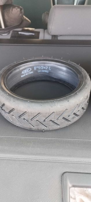 Гуми за тротинетка