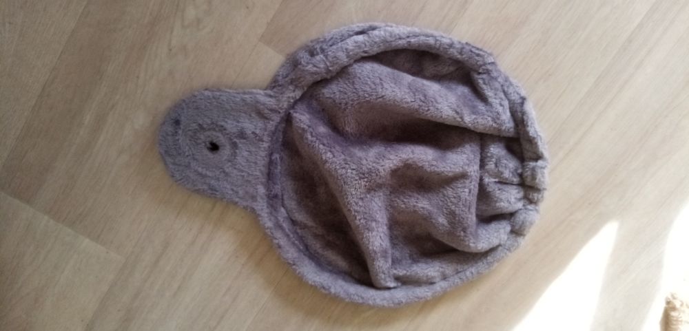 Лежанка навесная для кошек