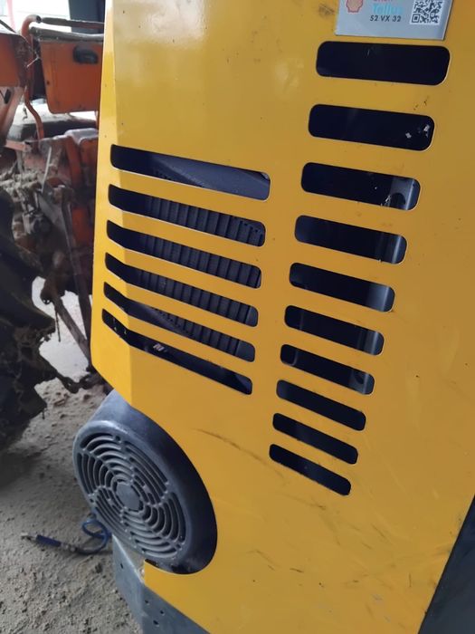 Linie taiere si despicare lemn titan 40-20 producator Uniforest