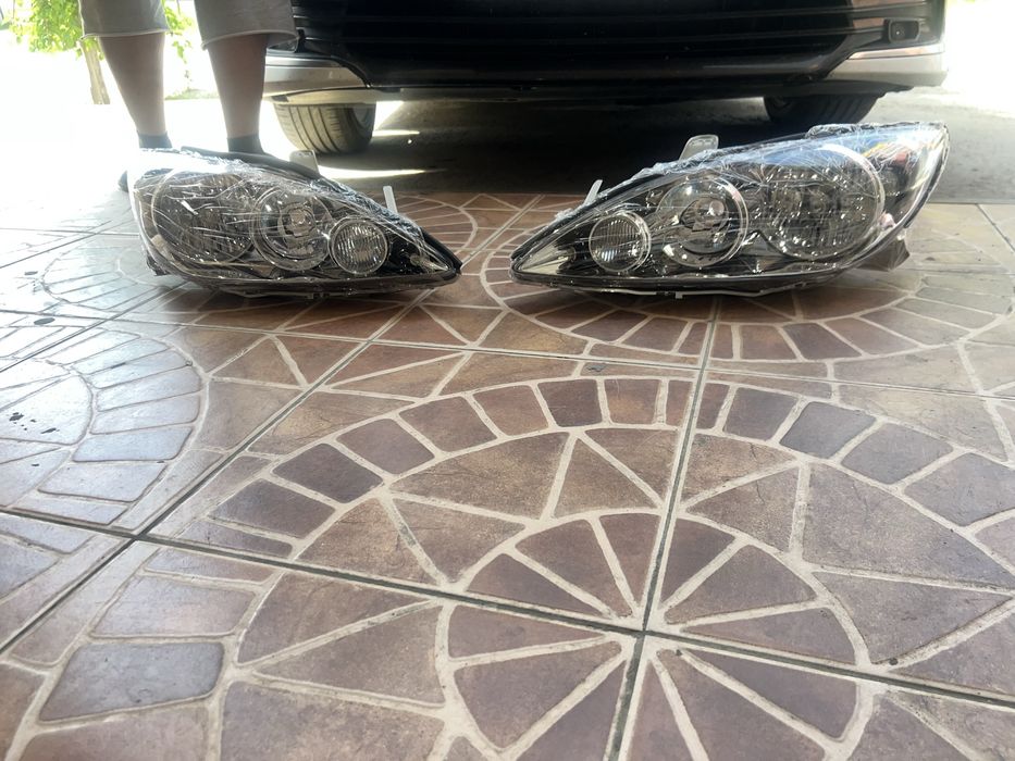 КАМРИ 35 Фара оригинал