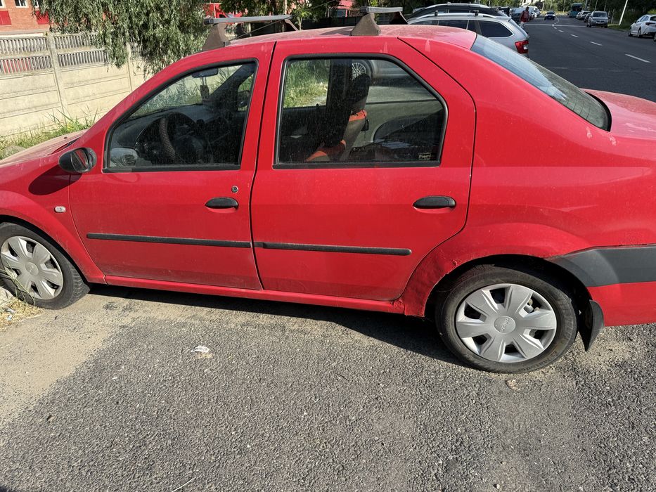 Vand Dacia Logan 1 Ambient