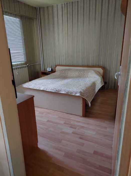 Дава се под наем Тристаен апартамент в София, Център - 68 кв.м за 500 € - Снимка #3