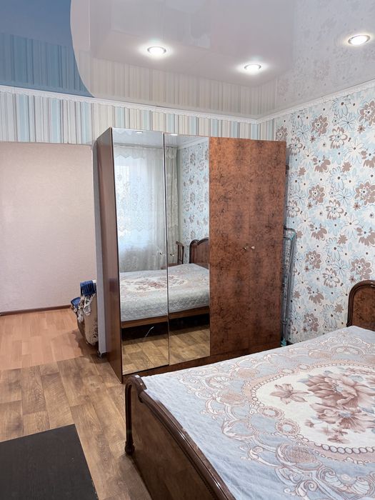 Сдам 1-ю квартиру , на длительный срок.