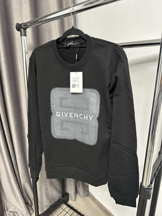 Bluza GIVENCHY super calitate