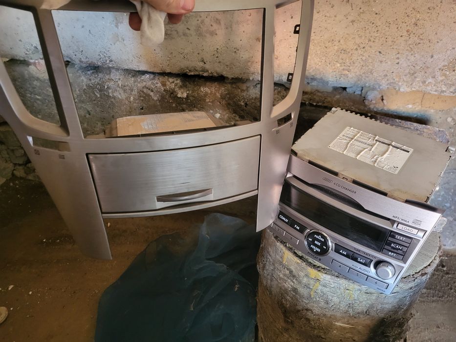 Магнитола Subaru