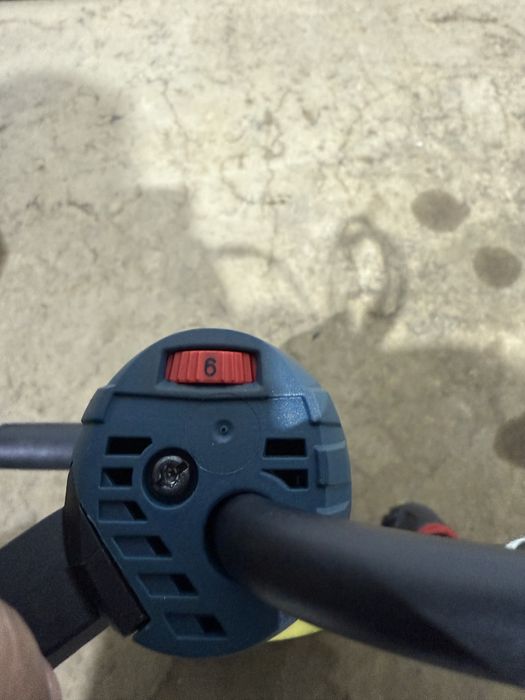 Masina de slefuit orbital bosch get 75-150