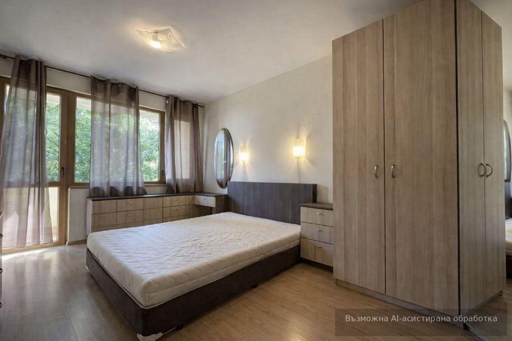 Дава се под наем Тристаен апартамент в Варна, Център - 91 кв.м за 747.66 € - Снимка #4