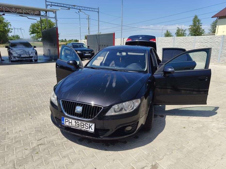 SEAT Exeo