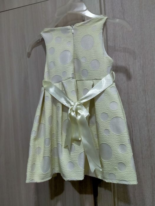 Платье для праздника. Девочки от 2х до 4х лет.