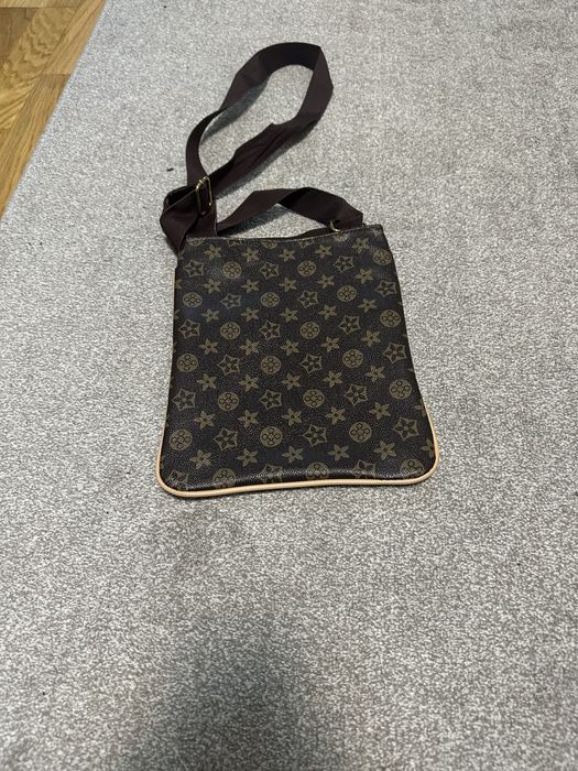 Уникална стилна чанта за мъже и жени