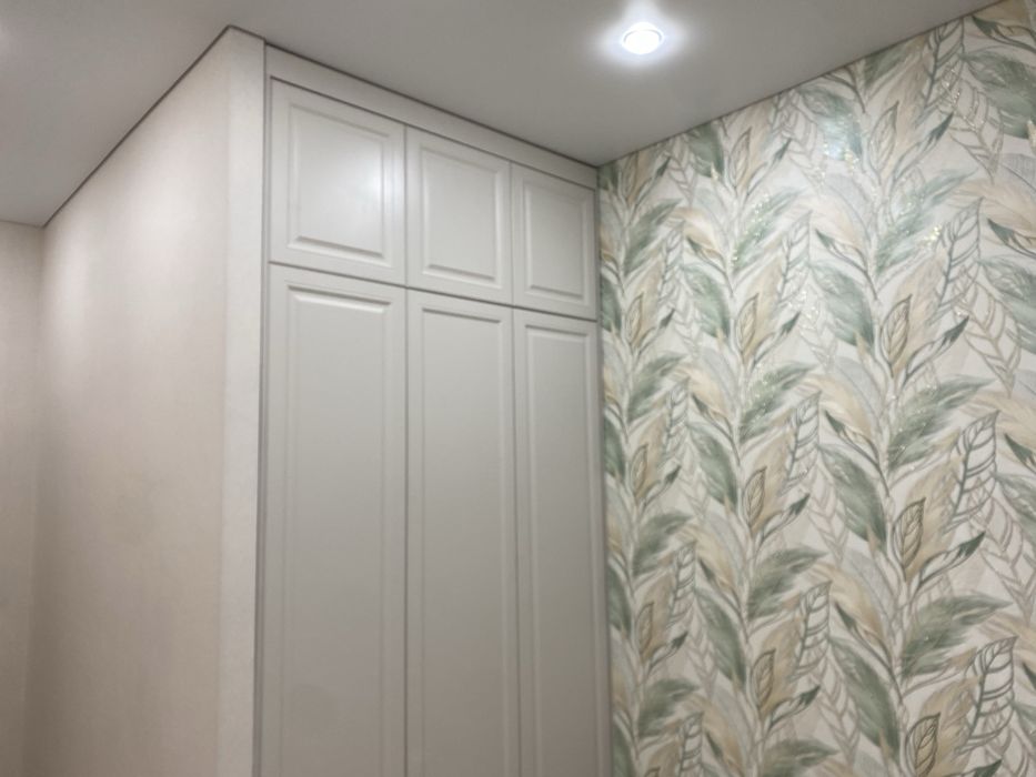 Поклейка о б о е в