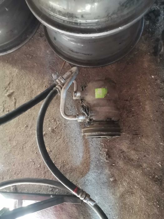 Продам кондер ниссан террано 2