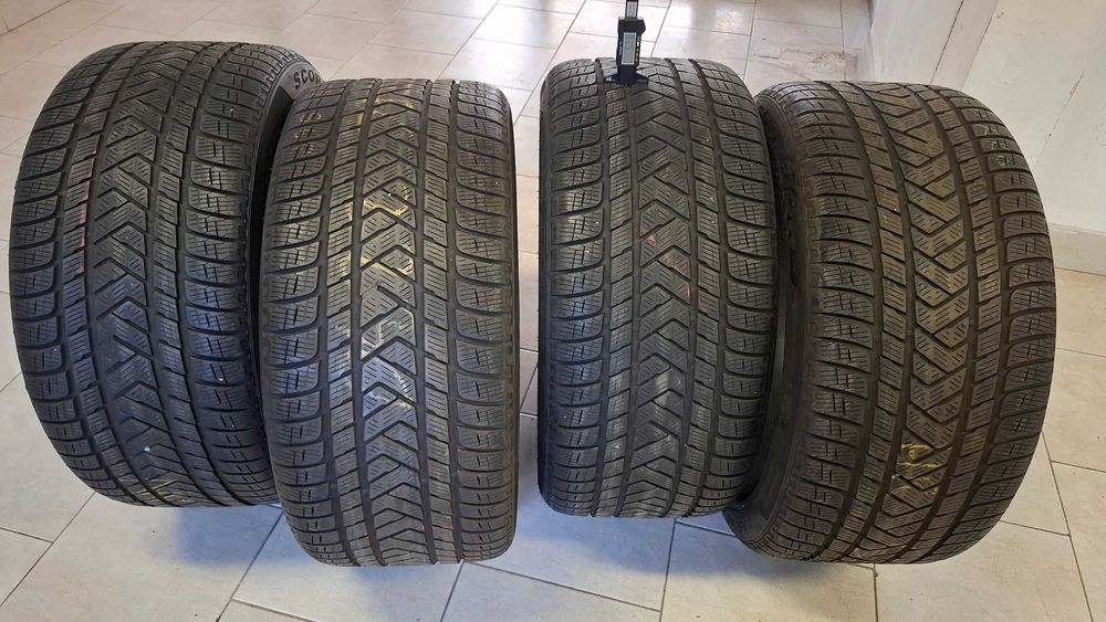4бр зимни гуми Pirelli scorpin 295 40 20