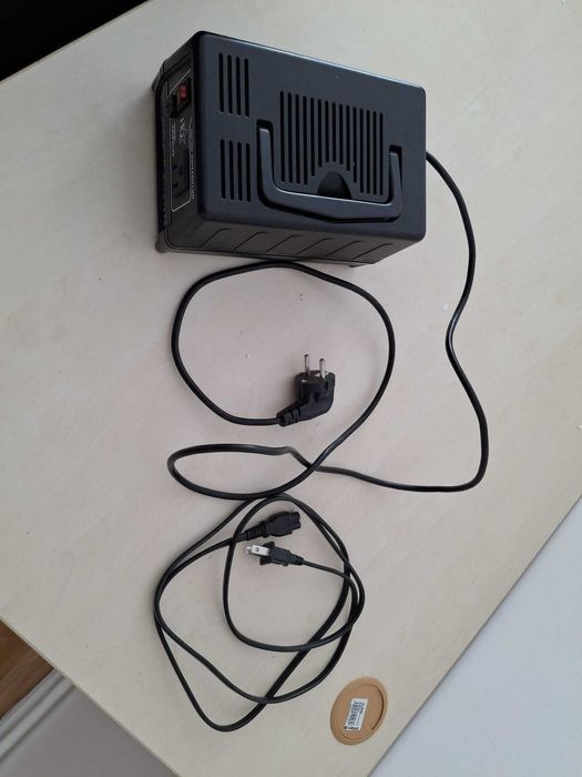 P.SUP.37 convertor 220v-110v 300w 38861