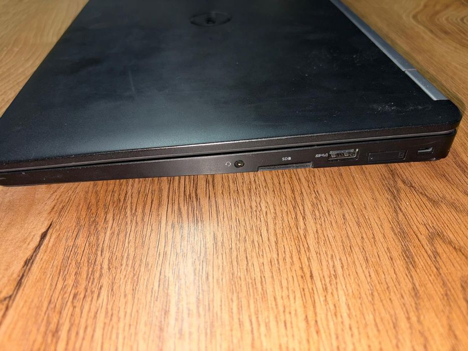 Laptop Dell Latitude E5270
