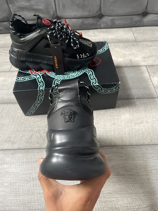 Versace Chain Reaction