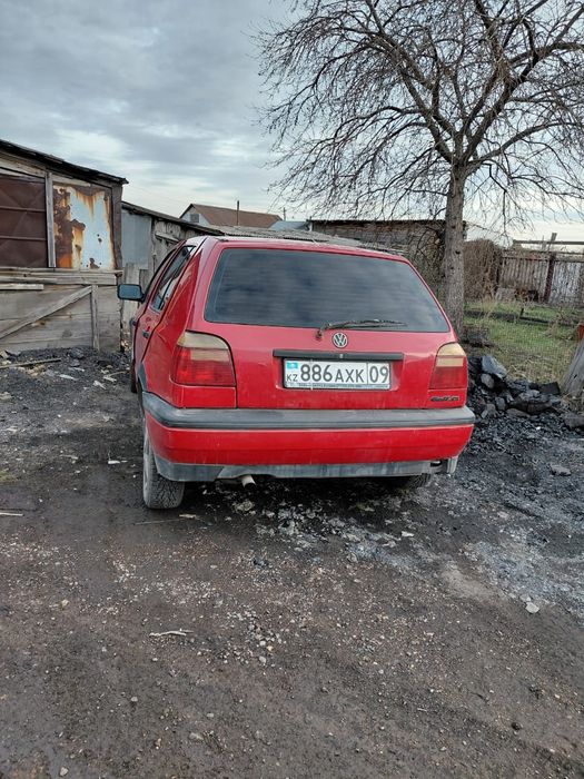 Автомобиль Гольф 3