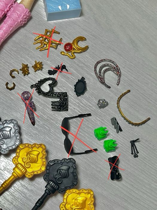 Аксессуары Монстер хай и Эвер афтер хай