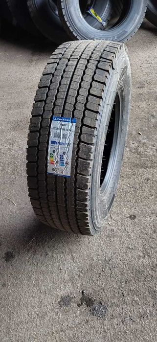 285/70R19.5 TRD02 TRIANGIE