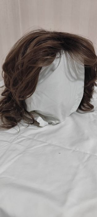 Продам парик  новые